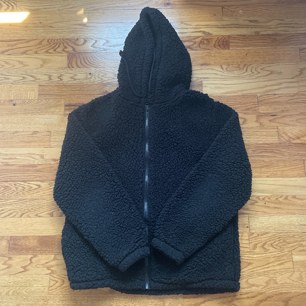 Pacsun black sherpa jacket, size small